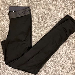 Nike pro leggings